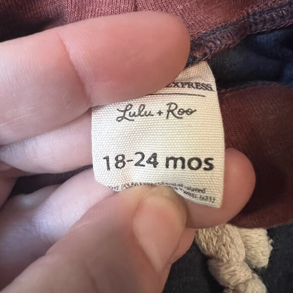 Lulu & Roo Polar Express Lounge Set - Picture 4 of 4